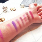 Swatch de Celie.drd : Obsessions Eyeshadow Palette Palette de fards à paupières, Huda Beauty