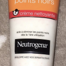 Swatch de Mariamakeup : Gel Nettoyant Spot Control Visibly Clear, Neutrogena