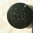 Swatch de Mariamakeup : Lock-it Setting Powder - Poudre libre translucide, Kat Von D