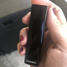 Swatch de spookx1809 : ROUGE ALLURE Velvet - Le Rouge Velours Lumineux, Chanel