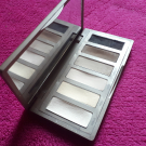Swatch de audreydtz : Naked Basics Palette de fards à paupières, Urban Decay