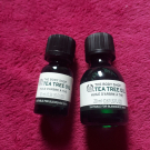 Swatch de audreydtz : Huile d'Arbre à Thé, The Body Shop