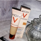 Swatch de Testeusebeauteparty : Mineral Blend Fond de Teint Hydratant Teint Frais, Vichy