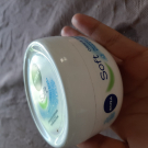 Swatch de lorraynemg10 : Nivea Soft Crème, Nivea
