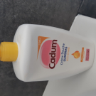 Swatch de alexalex45 : Crème Douche et Bain SURGRAS, Cadum