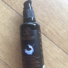 Swatch de MelodyNelson : Sérum à l'acide hyaluronique bio, SatinNaturel