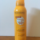 Swatch de Tigrou21 : Photoderm Max SPF50  Brume solaire très haute protection - 150 ml, Bioderma
