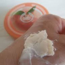 Swatch de Océane-Lanfray-Reneaux : Beurre corporel pêche de vigne, The Body Shop