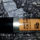 Swatch de W.eel : Fond de Teint Ultra HD, Make Up For Ever
