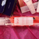 Swatch de Onneparlepaslabouchepleine : Brume Exfoliante Corps Délicieuse, Fleur's