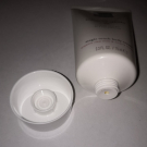 Swatch de flfl90 : The Ritual of Sakura Body Cream - Crème onctueuse pour le corps, Rituals