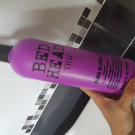 Swatch de MRS.ADB : Shampoing Dumb Blonde Shampoo Bed Head, TIGI