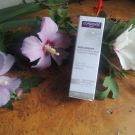 Swatch de reneo 57 : Soin Lissant Contour des Yeux, Condensé Paris