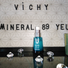 Swatch de _.lestestsetavis_de_karine : Vichy mineral 89 yeux, Vichy