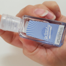 Swatch de Sof_Sof : Gel mains nettoyant, Merci Handy