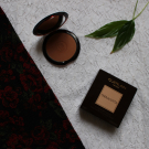 Swatch de Lorange : Terracotta - La Poudre Bronzante Hâle Naturel et Longue Tenue, Guerlain