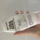 Swatch de agather100 : Après Shampoing Ultra Doux à la camomille et miel de fleurs, Garnier