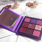 Swatch de Celie.drd : Obsessions Eyeshadow Palette Palette de fards à paupières, Huda Beauty