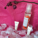 Swatch de frajosna : Brume Exfoliante Corps Délicieuse, Fleur's