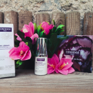 Swatch de un_petit_monde_a_3 : Soin Lissant Contour des Yeux, Condensé Paris