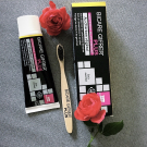 Swatch de Anitalight : Dentifrice au charbon Bicare Gifrer® Plus, Gifrer