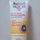 Swatch de Londoner : Crème Mains Nourrissante Peaux Très Sèches, Le Petit Marseillais