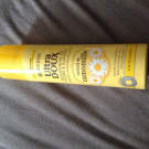 Swatch de Littleflower : Shampoing sec extrait de camomille, Garnier