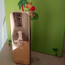 Swatch de Clarence22 : 1 MILLION - Eau de Toilette, Paco Rabanne
