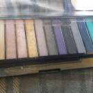 Swatch de Alyaah_ : Iconic 1, Makeup Revolution