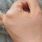 Swatch de Alyaah_ : Fond de Teint HD - Fond de Teint Couvrance Invisible, Make Up For Ever