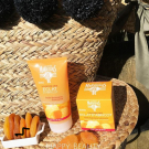 Swatch de Linedebelin : Gelée Nettoyante Gommante Soin Bonne Mine Éclat d'Abricot, Le Petit Marseillais