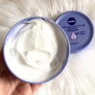 Swatch de Yous94 : Nivea Crème, Nivea