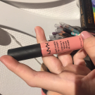 Swatch de loane lima : Soft matte lip cream, NYX