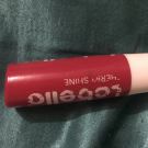 Swatch de h.erdg : Fruity Shine Baume à lèvres, Labello