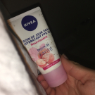 Swatch de Lina_bklk : Nivea Soin de Jour Sensitive, Nivea