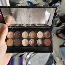 Swatch de Irene.qln : I Divine Au Naturel Palette, Sleek MakeUP