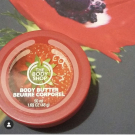 Swatch de Beauty Addict : Beurre Corporel Fraise, The Body Shop