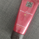 Swatch de nailumineuse : The Ritual of Ayurveda Hand Balm - Baume pour les Mains, Rituals