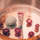 Swatch de alafrancaisetoujourschic : Masque Vert Cataplasme, Akane