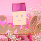 Swatch de Celie.drd : Hello Happy - Fond de teint liquide, Benefit Cosmetics