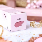 Swatch de Celie.drd : Gloss Bomb Universal Lip Luminizer - Enlumineur à Lèvres Universel, Fenty Beauty by Rihanna