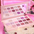 Swatch de Celie.drd : The New Nude Palette - Palette de fards à paupières, Huda Beauty