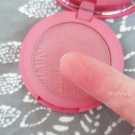 Swatch de Celie.drd : Amazonian Clay 12-Hour Blush, Tarte