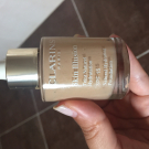 Swatch de nounette09 : Skin Illusion SPF 10, Clarins