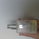 Swatch de Infinity2218 : Emulsion Hydratante Tellement Différente, Clinique