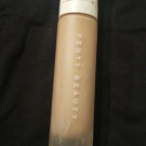 Swatch de Testeusebeauteparty : Pro Filt'r Soft Matte Longwear Foundation - Fond de Teint Longue Tenue, Fenty Beauty by Rihanna