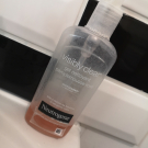 Swatch de marionr1308 : Gel Nettoyant Pamplemousse Rose Visibly Clear, Neutrogena