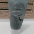 Swatch de Ninieee : Exfoliant au charbon, Sephora