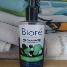 Swatch de Pripri67 : Gel nettoyant en profondeur au charbon, Bioré