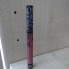 Swatch de Pripri67 : Everlasting Liquid Lipstick - Rouge à lèvres liquide, KAT VON D BEAUTY